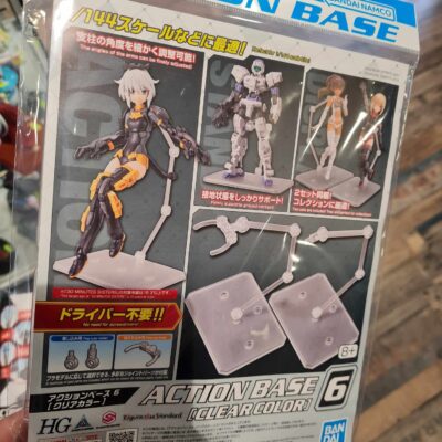 Model Kit action base 6 clear