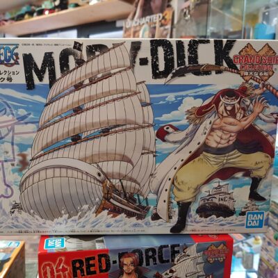 Model Kit Bateau one piece 5