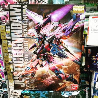 Mg 1/100 Justice Gundam