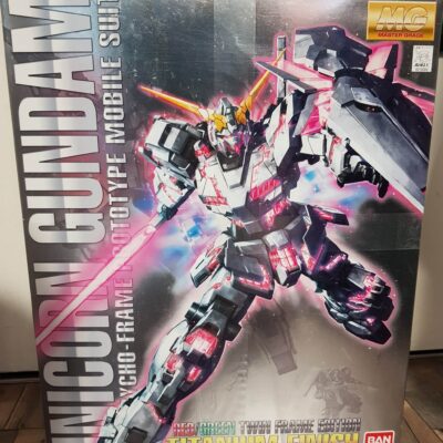 Mg Unicorn Red/Green Twin Frame Edition Titanium Finish